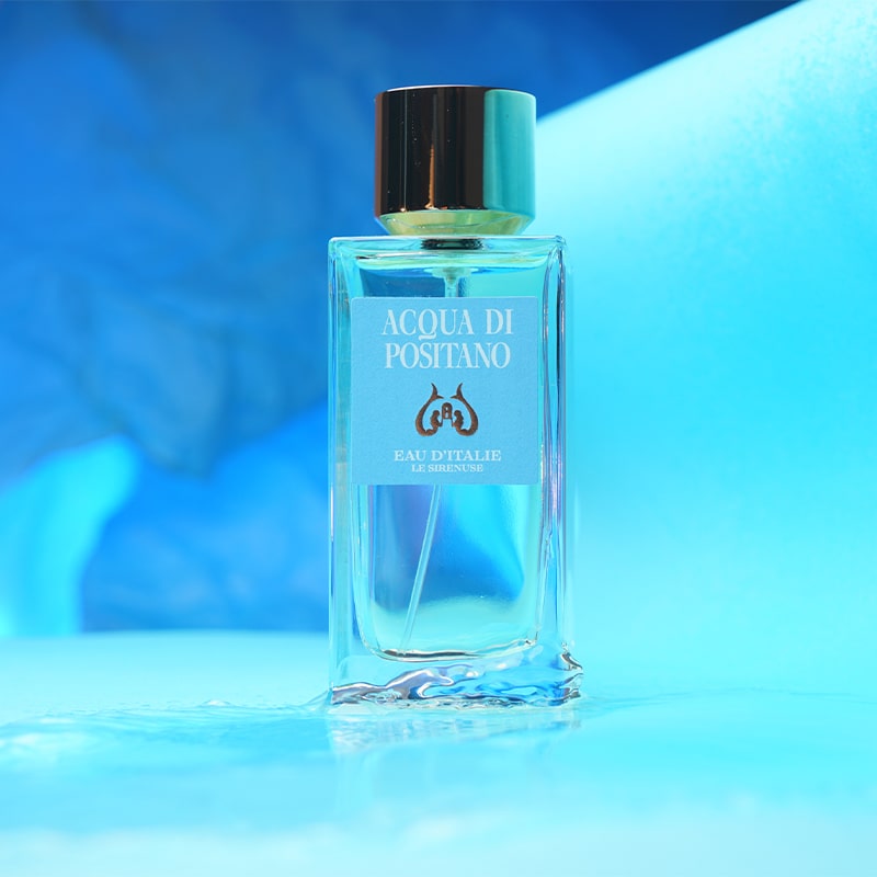 Eau d'Italie Acqua di Positano Eau de Parfum Spray with blue background (100 ml)
